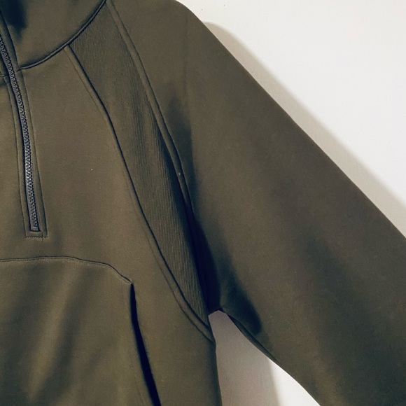 NWT LASULULU half zip pullover army green - Picture 3 of 4